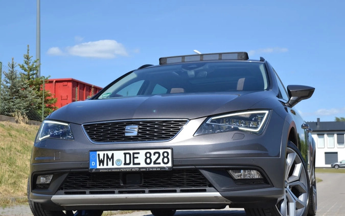 Seat Leon cena 67800 przebieg: 106671, rok produkcji 2016 z Iława małe 781